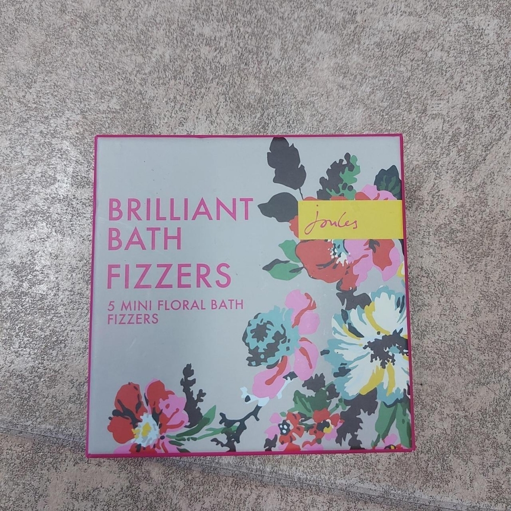 Joules bath fizzers - Picture 2 of 3